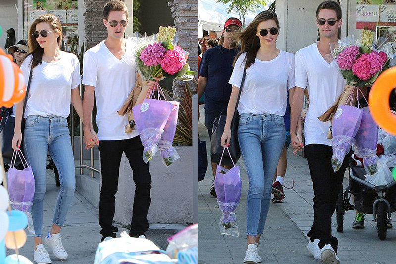 evan-spiegel-smitten-kitten-snapchat-founder-miranda-kerr-spotted-flower-shopping-farmers-market-00